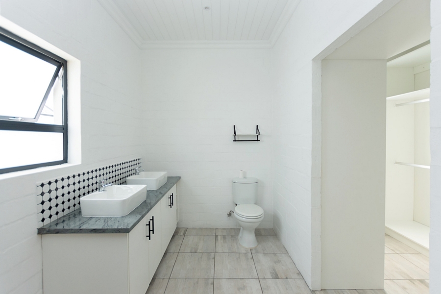 3 Bedroom Property for Sale in Atlantic Shores Beachfront Estate Western Cape